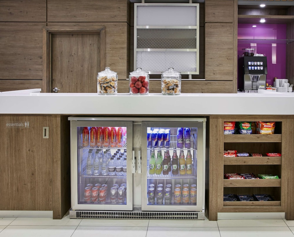 Hampton by Hilton Oxford 14
