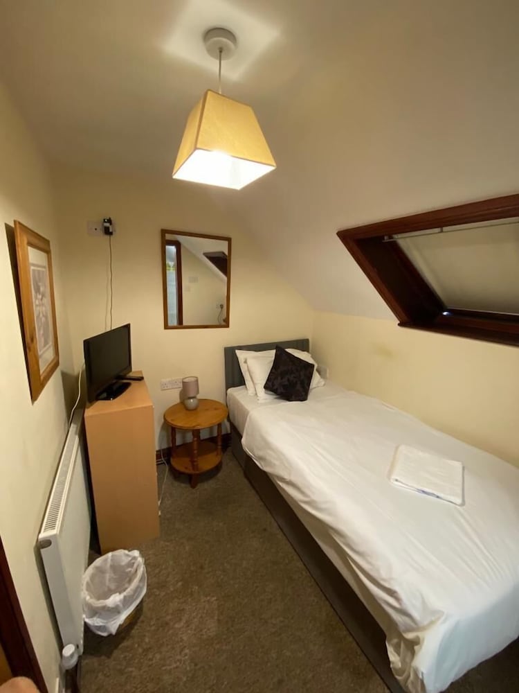Little Foxes Hotel 7