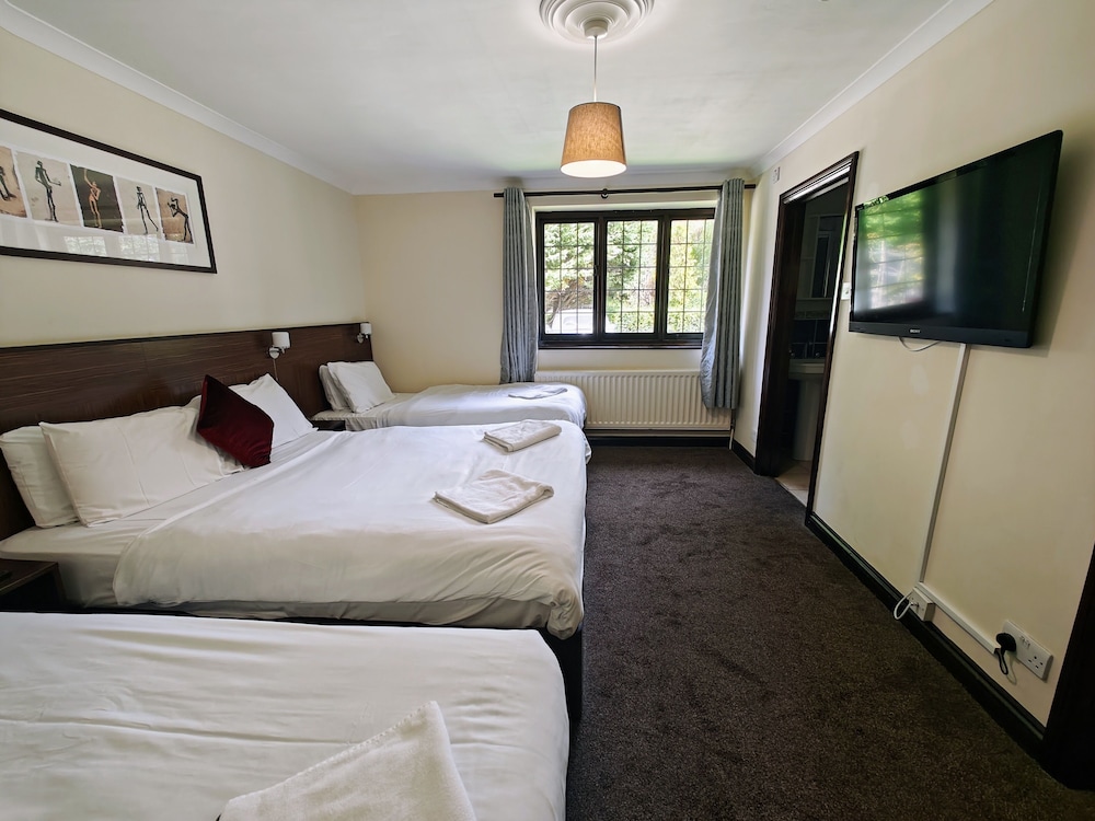 Little Foxes Hotel 12