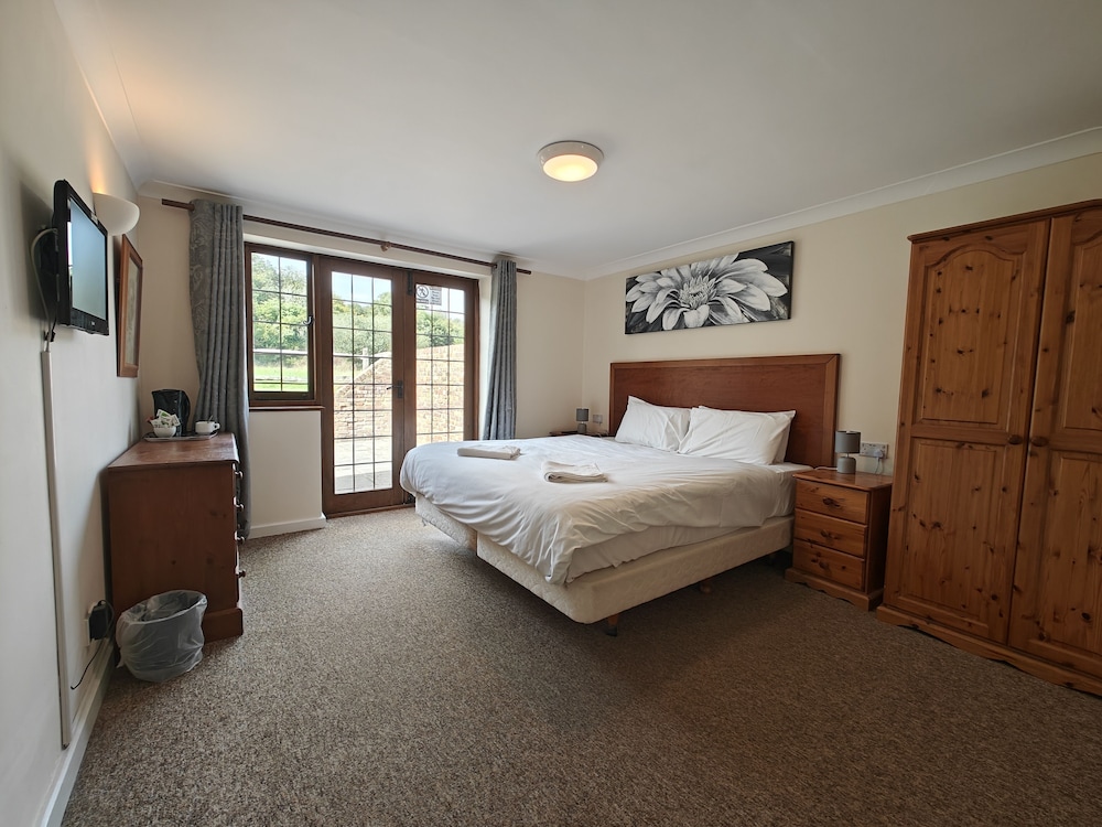 Little Foxes Hotel 15