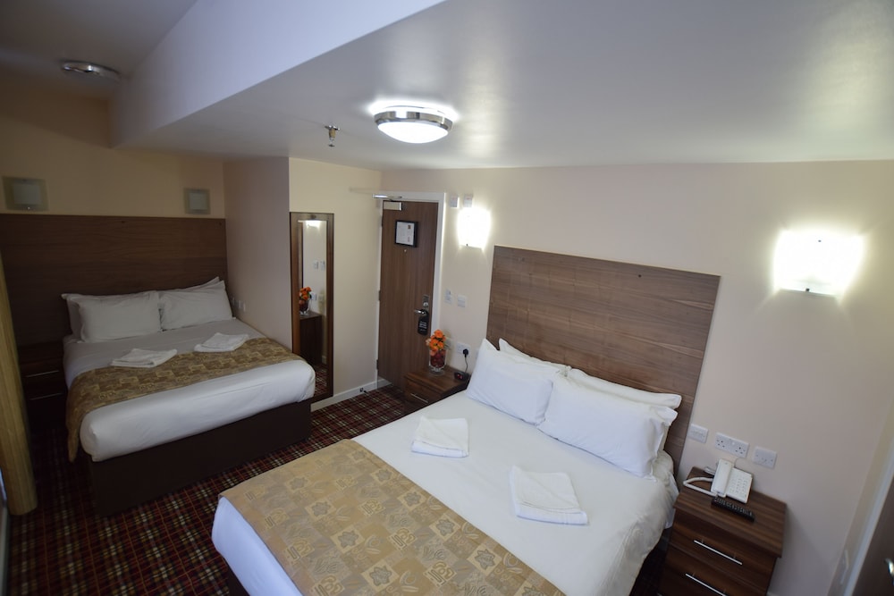 Lucky 8 Hotel 11