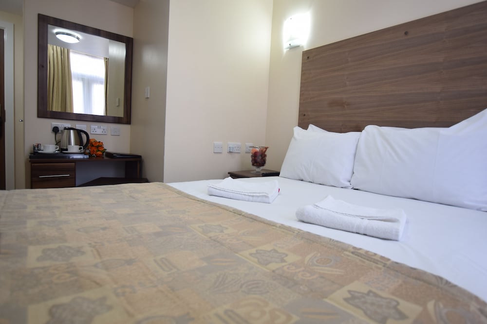 Lucky 8 Hotel 7
