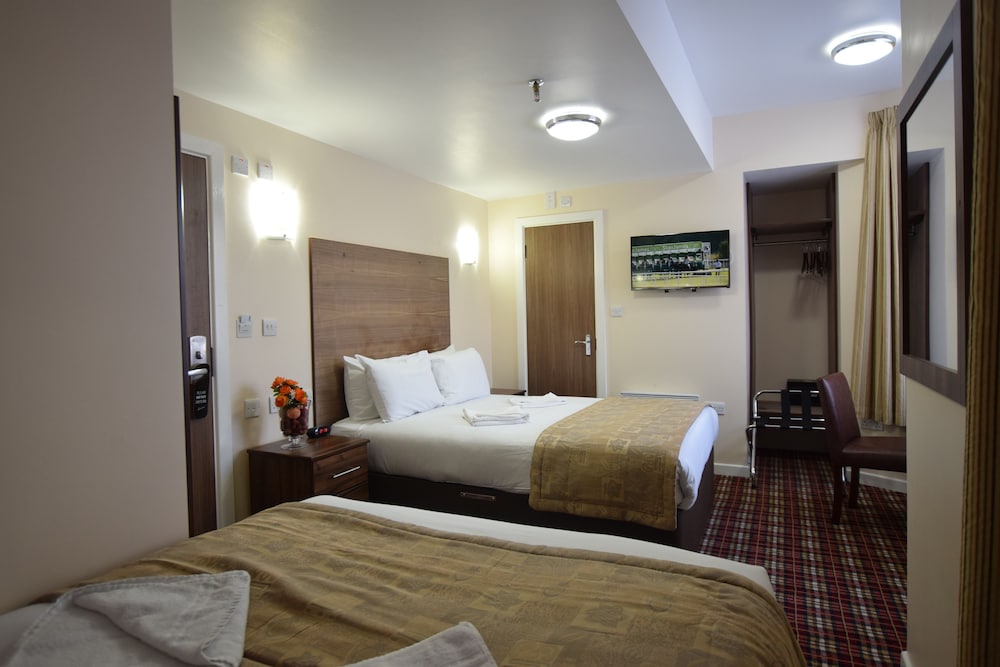Lucky 8 Hotel 14