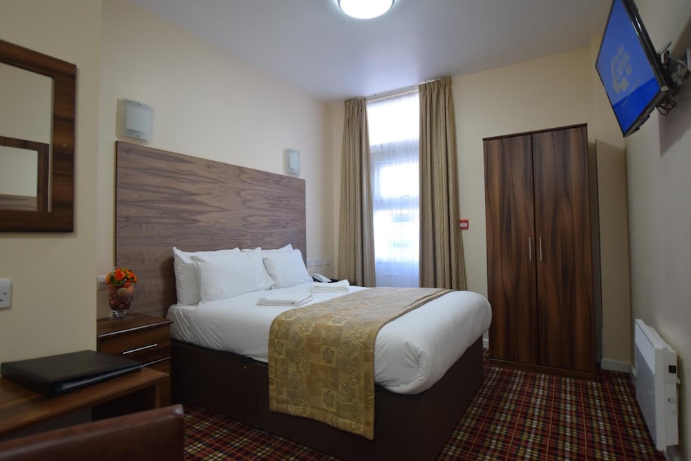 Lucky 8 Hotel 23