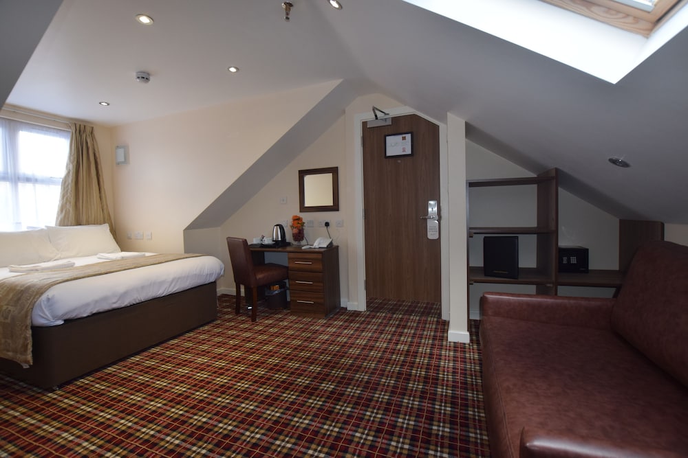 Lucky 8 Hotel 10