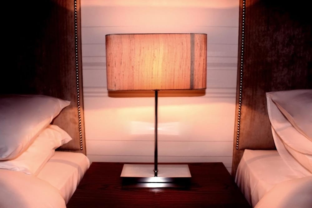 Mccaffertys Bar & Guest House 17