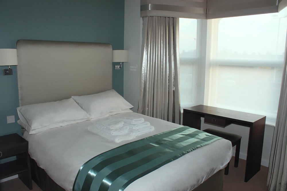 Mccaffertys Bar & Guest House 22