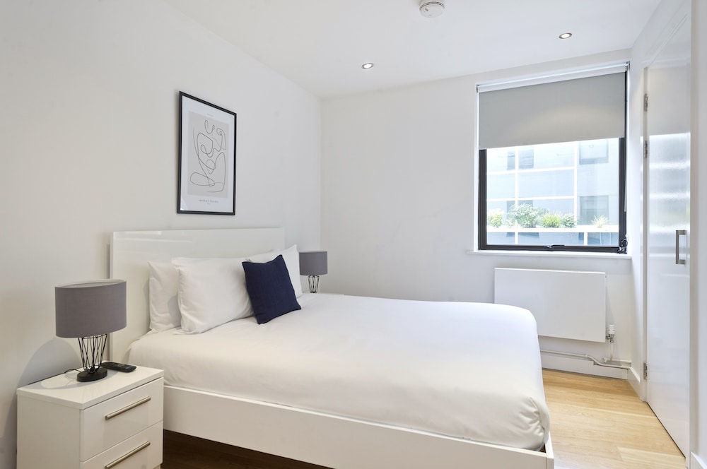City2Stay Serviced Apartments Red Lion Court 5