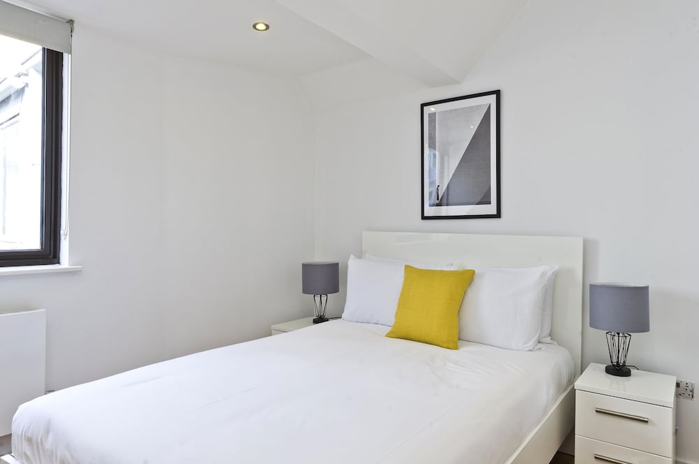 City2Stay Serviced Apartments Red Lion Court 3