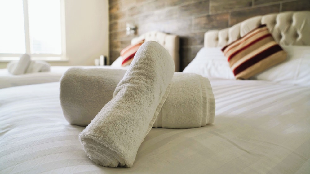 The New Chichester Hotel 8