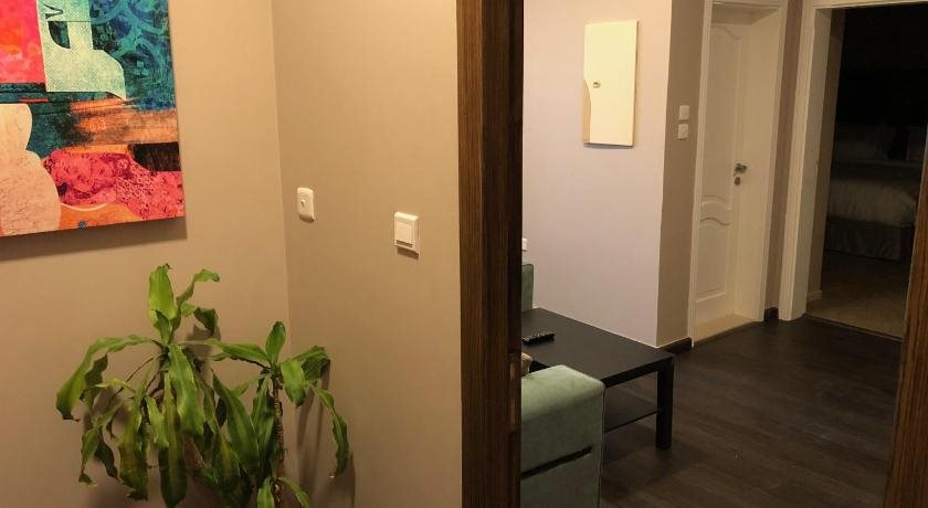 Loren Suites 18