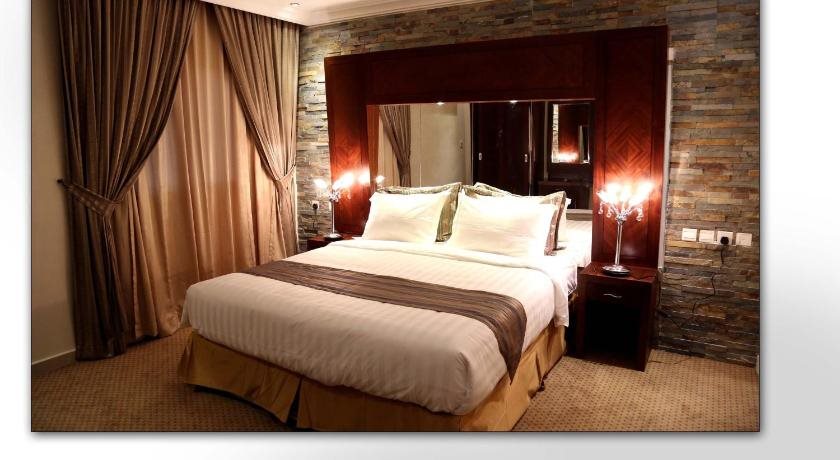 Loren Suites 23