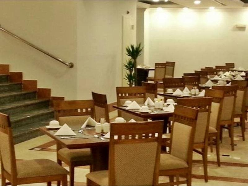 Nozol Royal Inn Hotel 13