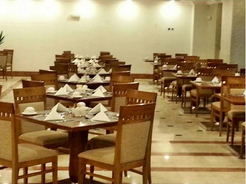 Nozol Royal Inn Hotel 20