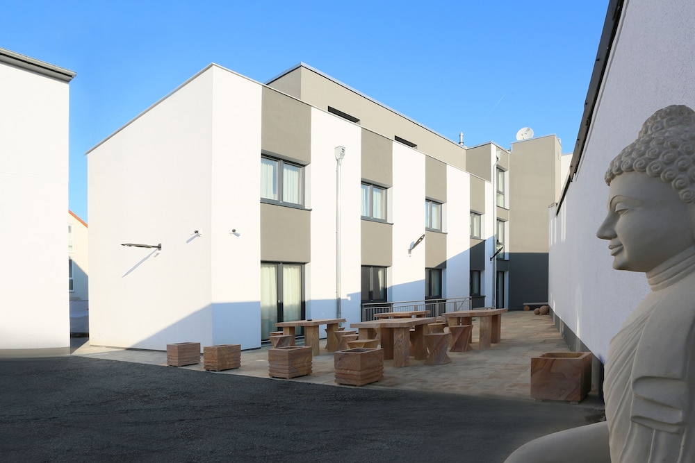 Naam Hotel & Apartments Frankfurt 1