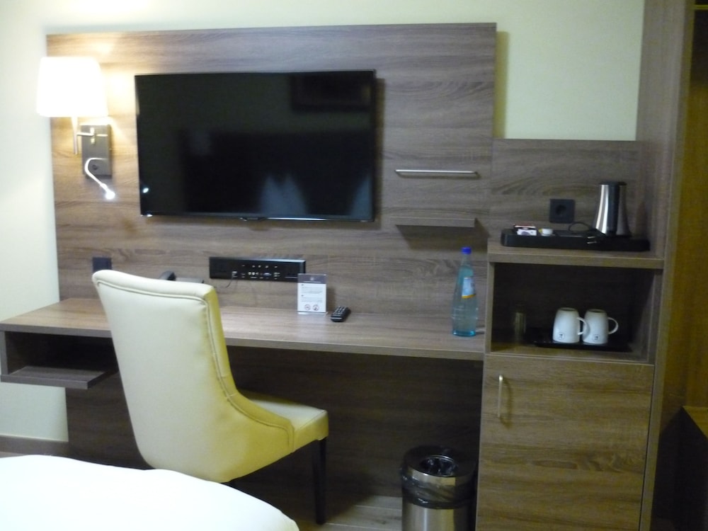 Naam Hotel & Apartments Frankfurt 13