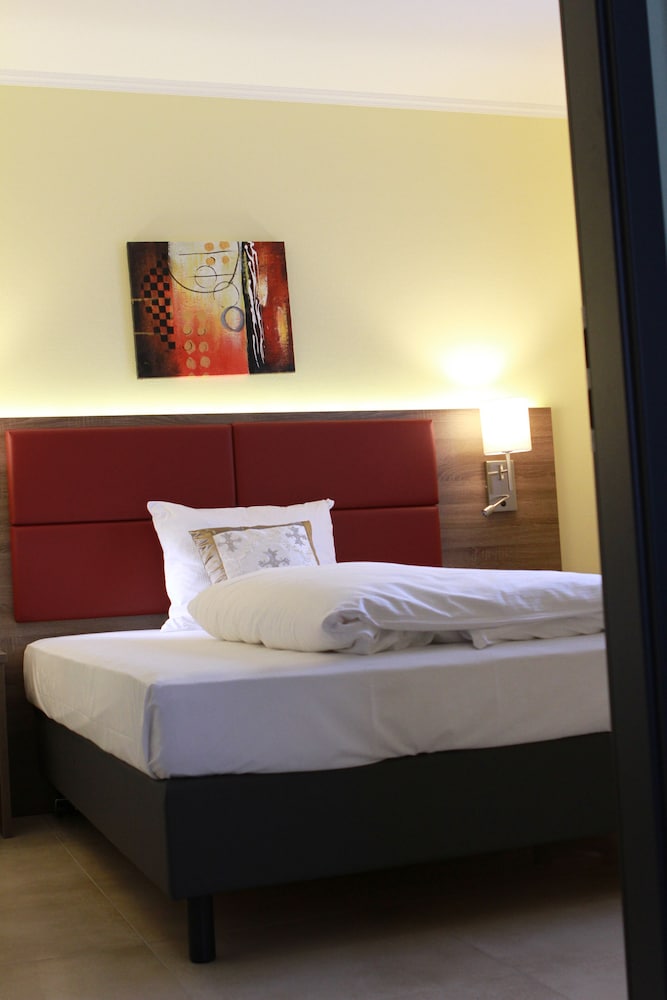 Naam Hotel & Apartments Frankfurt 10