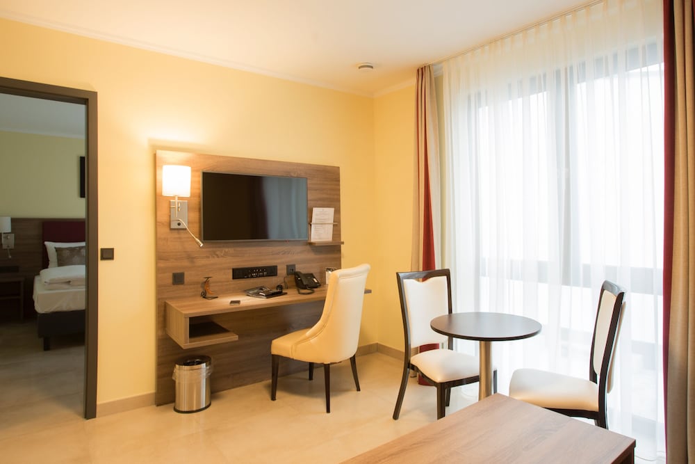 Naam Hotel & Apartments Frankfurt 17