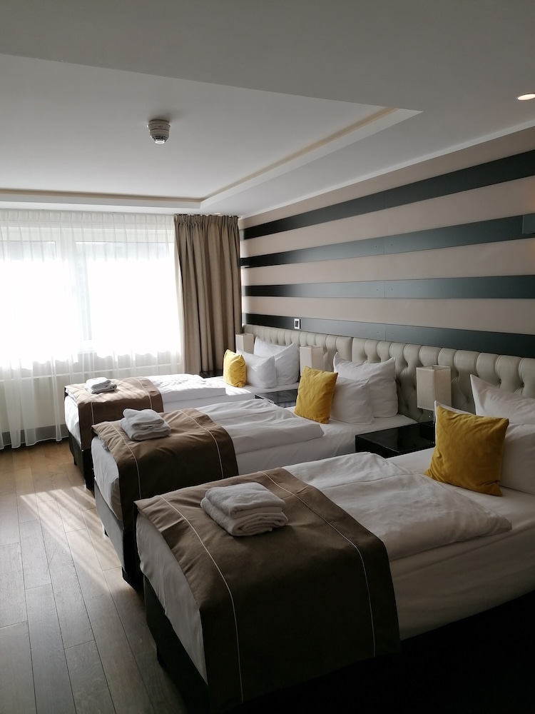 Skyline Hotel Frankfurt 15