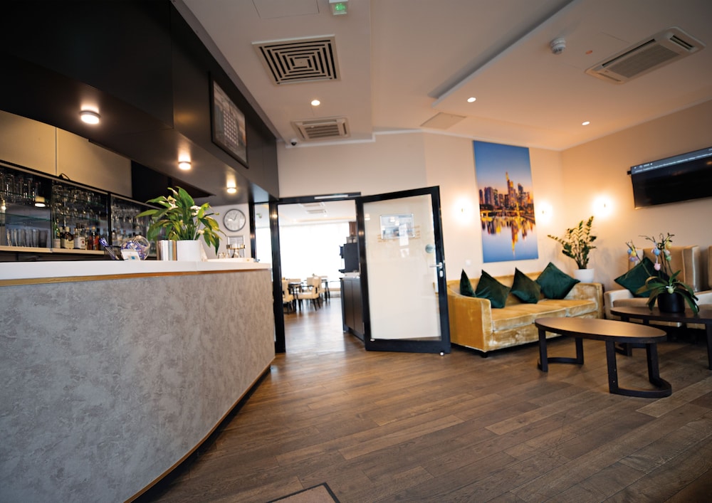 Skyline Hotel Frankfurt 3