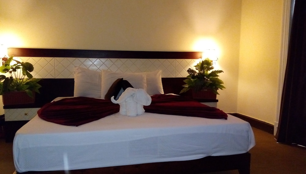 Cairo Paradise Hotel 8