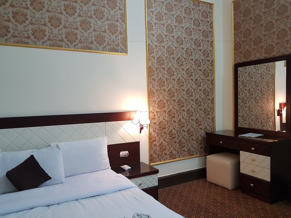 Cairo Paradise Hotel 11
