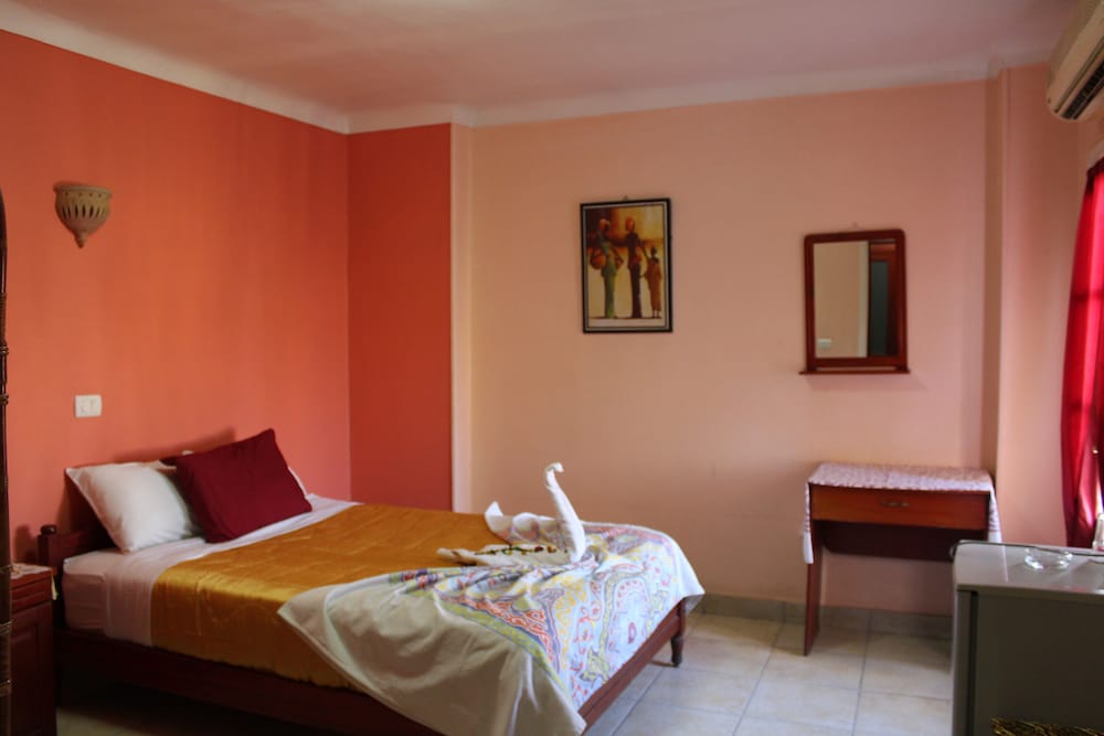 Osiris Hotel Cairo 19