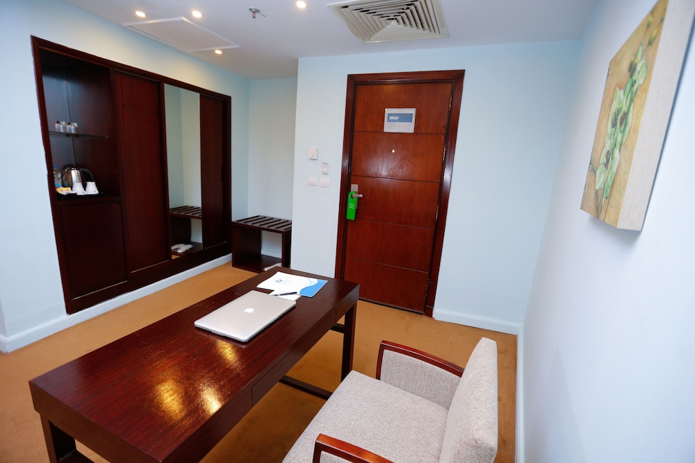 Tolip Family Park Hotel 24