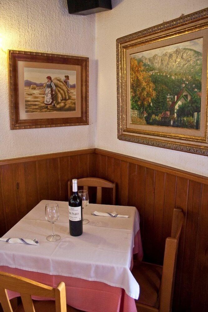 Hostal La Maya 23