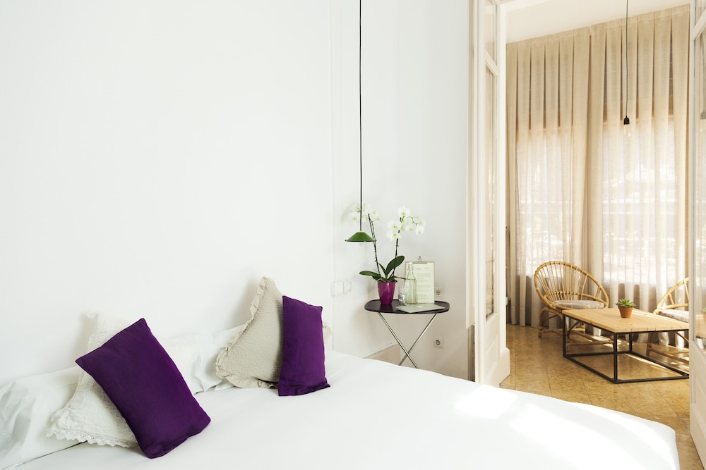 La Casa Gran Barcelona B&B 14
