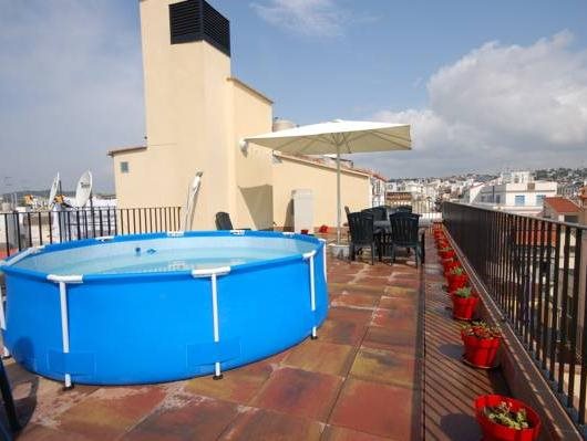 Sitges Apartaments 10