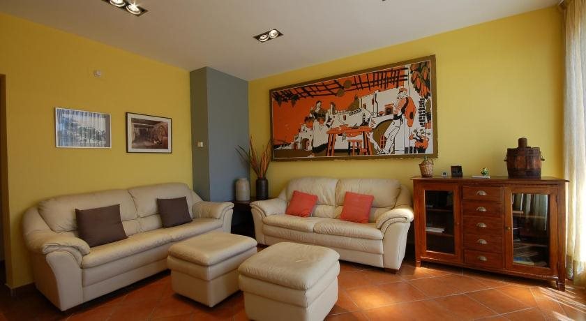 Sitges Apartaments 8