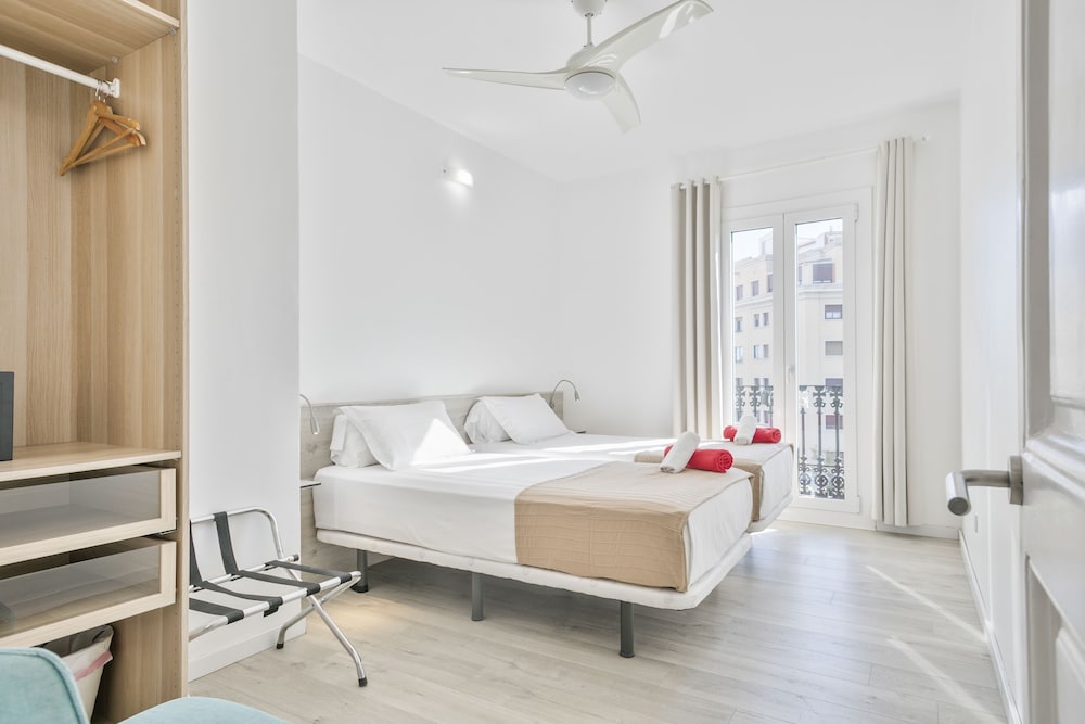 Stay Together Barcelona Apartments 20