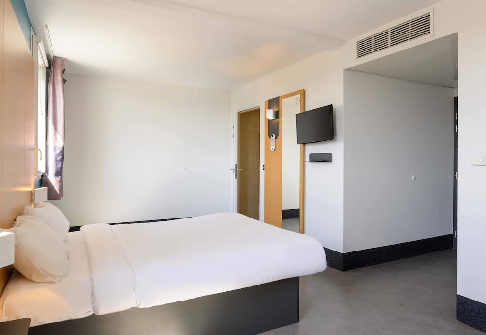 B&B HOTEL Lieusaint Carré Sénart 20