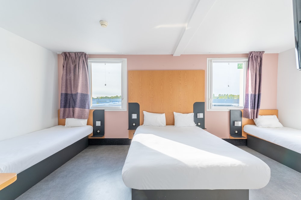 B&B HOTEL Lieusaint Carré Sénart 11
