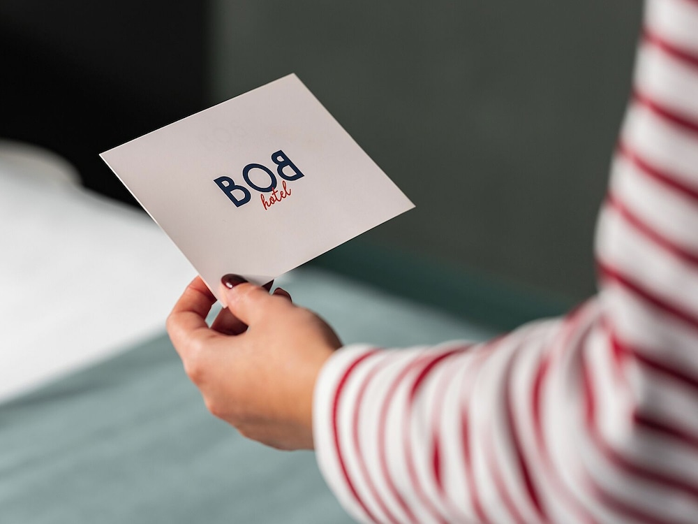 Bob Hotel 6