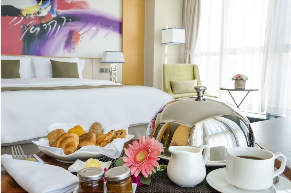 Hotels & Preference Hualing Tbilisi 9