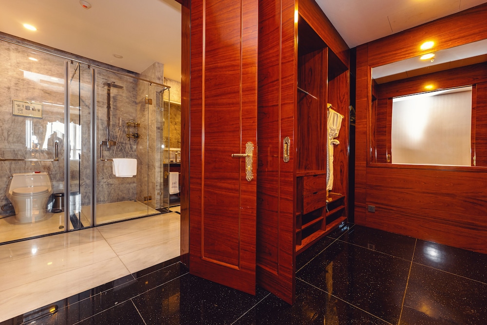 Hotels & Preference Hualing Tbilisi 24