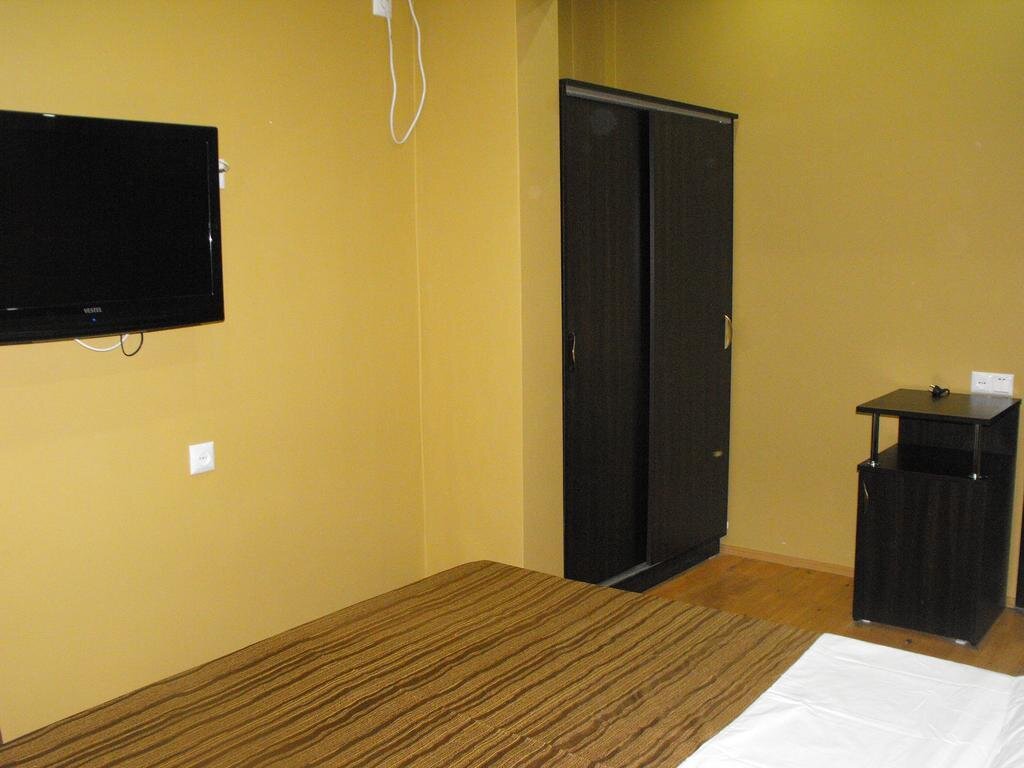 Spectrum Hotel & Roofbar 6