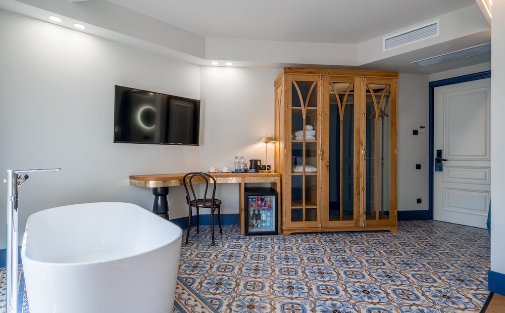 Hotel Abanotubani 13