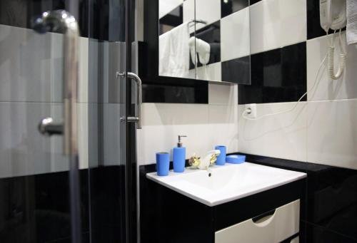 Hotel Rondo 7