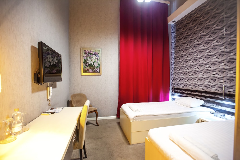Rustaveli Hotel 16