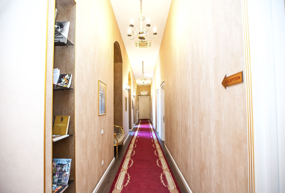 Rustaveli Hotel 3