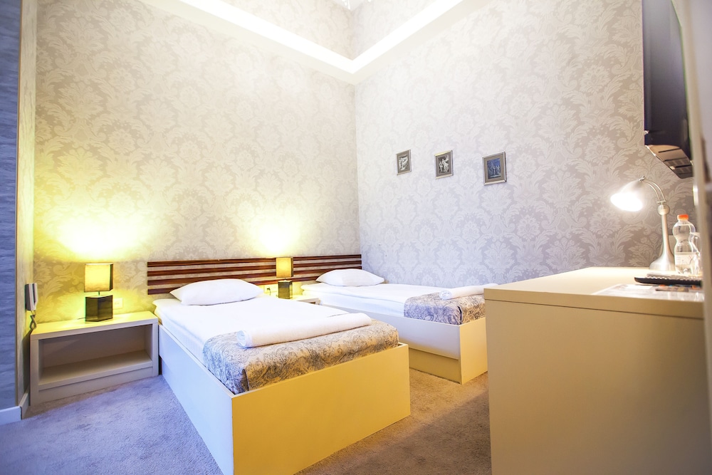 Rustaveli Hotel 19