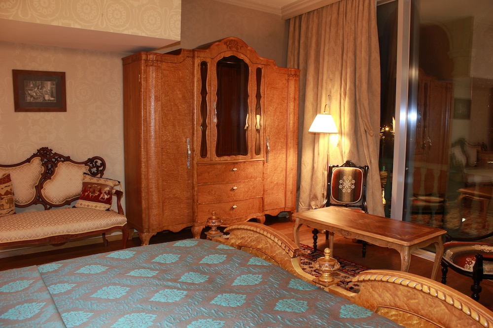 Vinotel 12