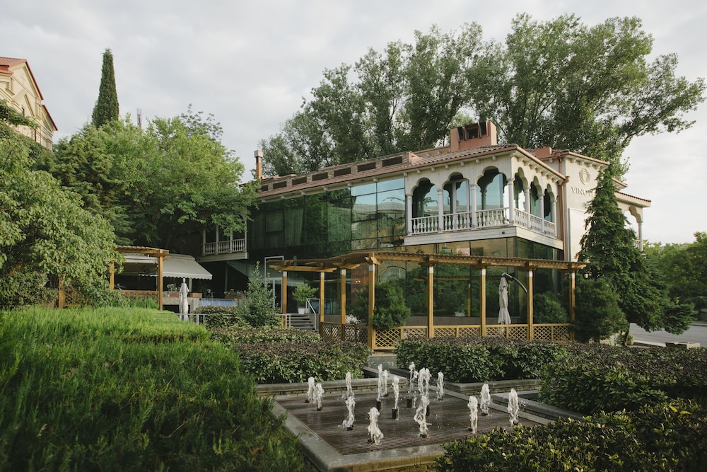 Vinotel 1