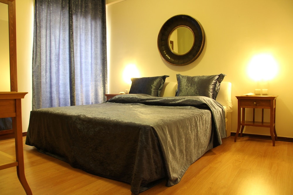 Andromeda Suites & Apartments 9