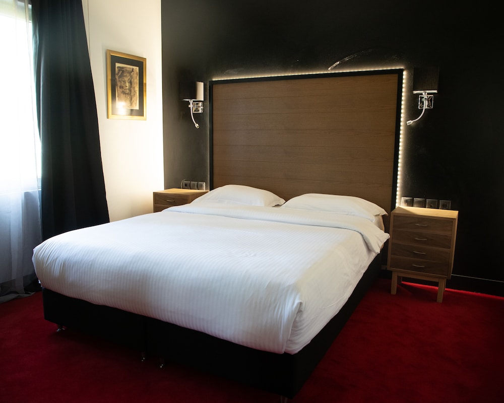 Andromeda Suites & Apartments 12