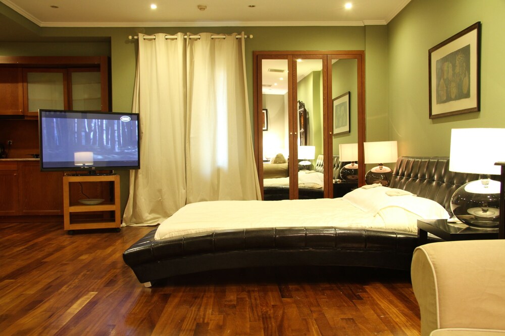Andromeda Suites & Apartments 8