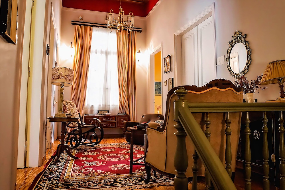 Athens Quinta 3